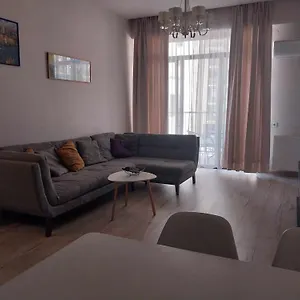 https://sols-white-modern-apartments.alltbilisihotels.com